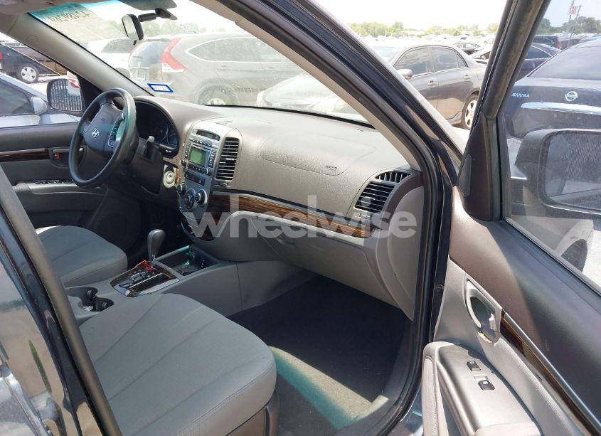 Photo 5 of 2010 Hyundai Santa FE GLS (VIN 5NMSGDAB5AH375069)