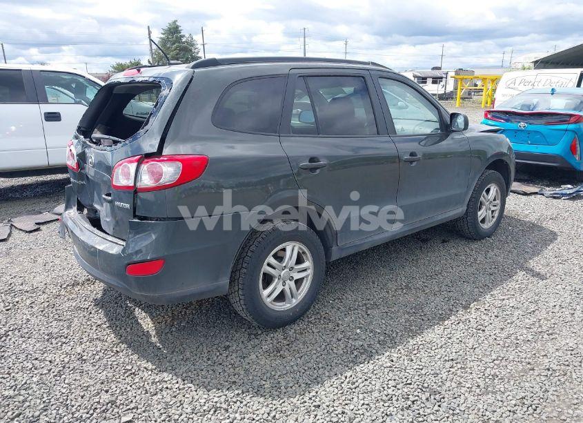 Photo 4 of 2010 Hyundai Santa FE GLS (VIN 5NMSGDAB8AH342857)