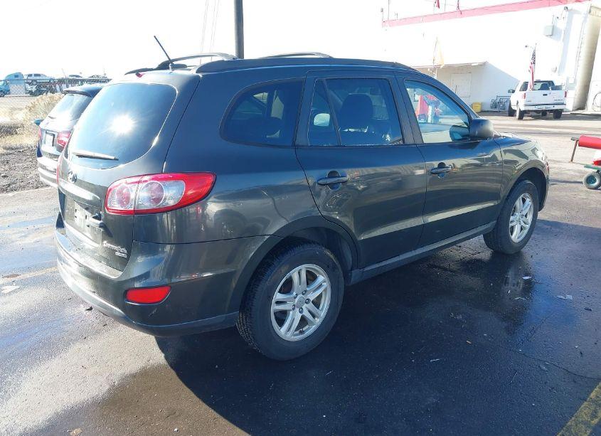 Photo 4 of 2010 Hyundai Santa FE GLS (VIN 5NMSGDAB8AH365345)