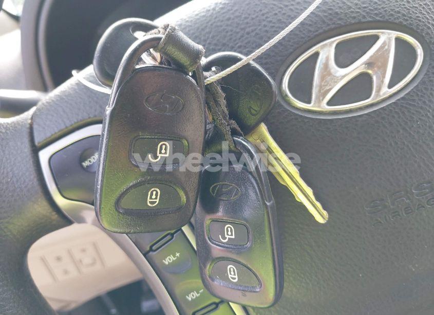 Photo 11 of 2010 Hyundai Santa FE GLS (VIN 5NMSGDAB8AH387135)