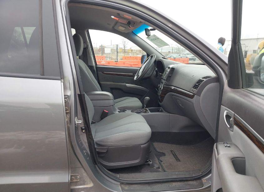 Photo 5 of 2010 Hyundai Santa FE GLS (VIN 5NMSGDAB8AH399138)