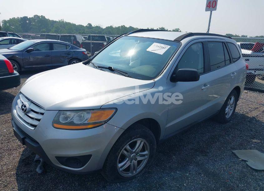 Photo 2 of 2010 Hyundai Santa FE GLS (VIN 5NMSGDAB9AH344469)