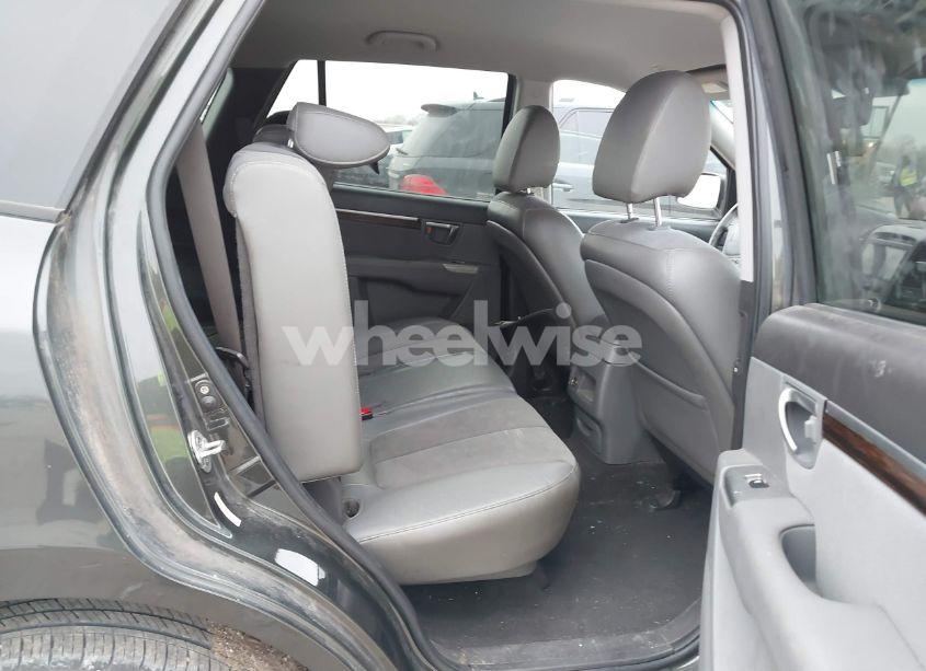 Photo 8 of 2010 Hyundai Santa FE SE (VIN 5NMSH4AG0AH349911)