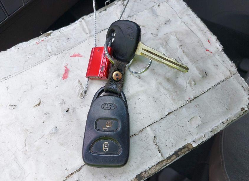 Photo 11 of 2010 Hyundai Santa FE SE (VIN 5NMSH4AG3AH351409)