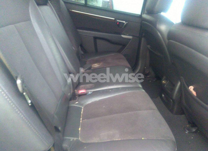 Photo 8 of 2010 Hyundai Santa FE SE (VIN 5NMSH4AG3AH397189)