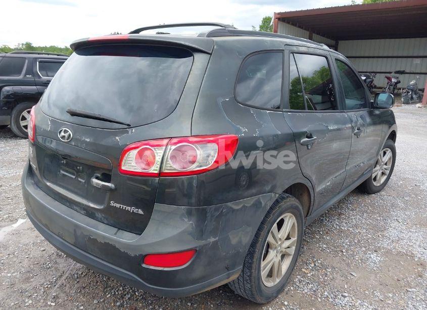 Photo 4 of 2010 Hyundai Santa FE SE (VIN 5NMSH4AG9AH387945)