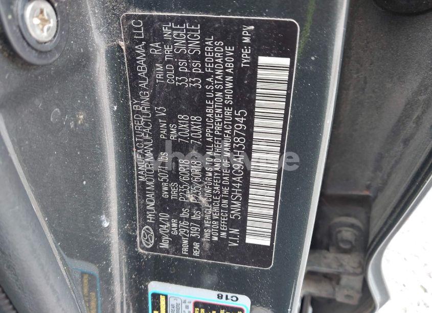 Photo 9 of 2010 Hyundai Santa FE SE (VIN 5NMSH4AG9AH387945)