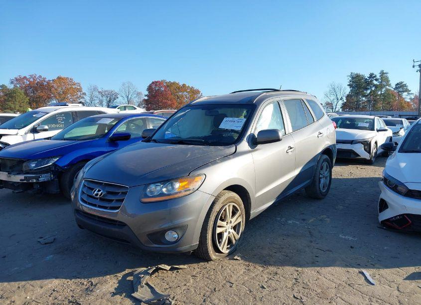 Photo 2 of 2010 Hyundai Santa FE SE (VIN 5NMSH4AG9AH407126)