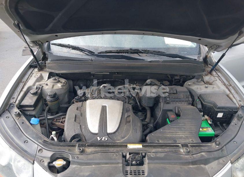 Photo 10 of 2010 Hyundai Santa FE SE (VIN 5NMSHDAG1AH410344)