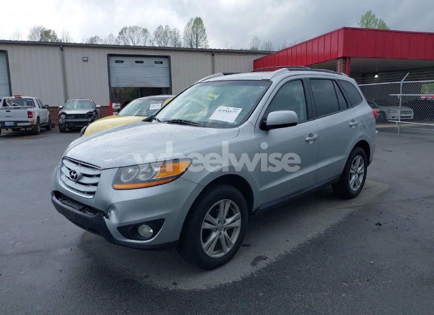 Photo 2 of 2010 Hyundai Santa FE SE (VIN 5NMSHDAG1AH410344)