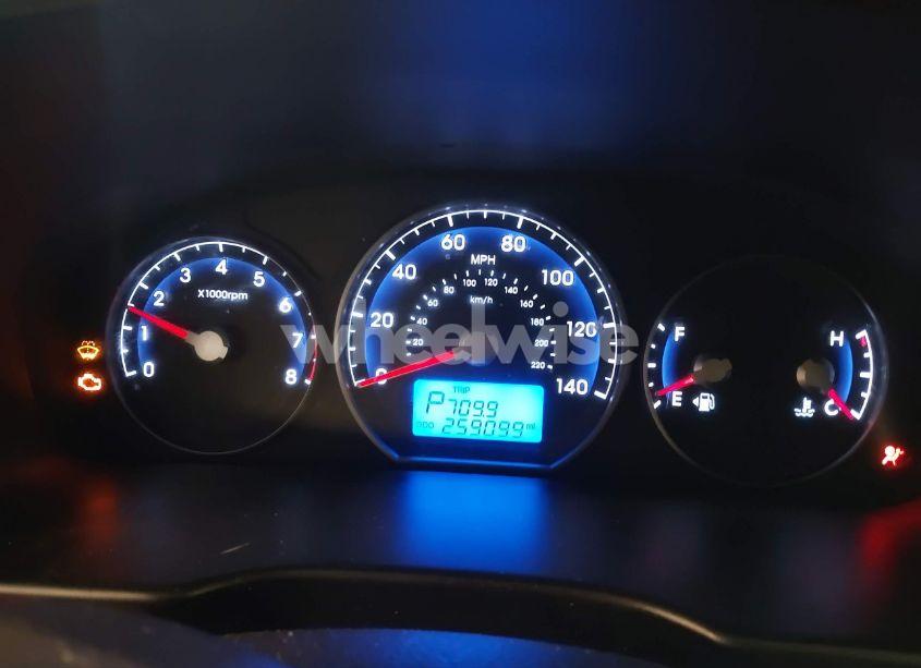 Photo 7 of 2010 Hyundai Santa FE SE (VIN 5NMSHDAG3AH343598)