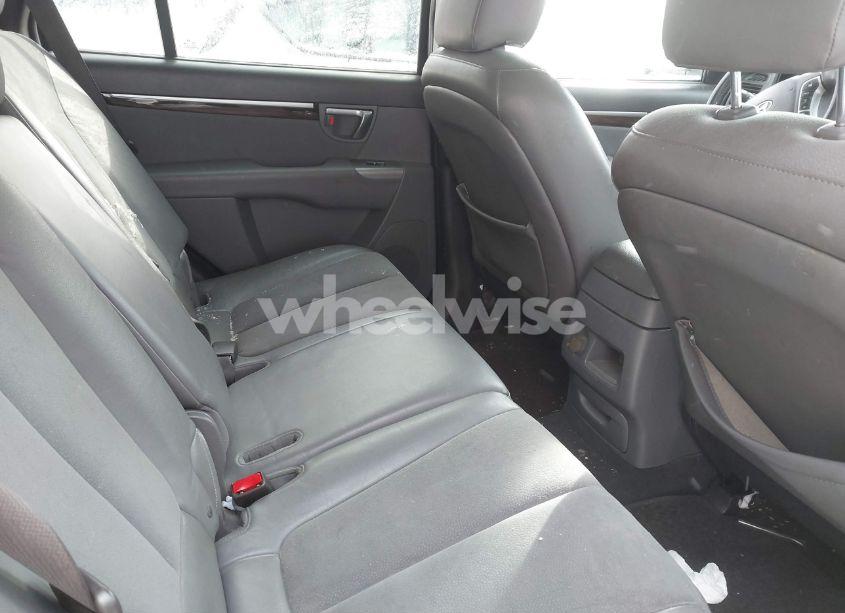 Photo 8 of 2010 Hyundai Santa FE SE (VIN 5NMSHDAG5AH334823)