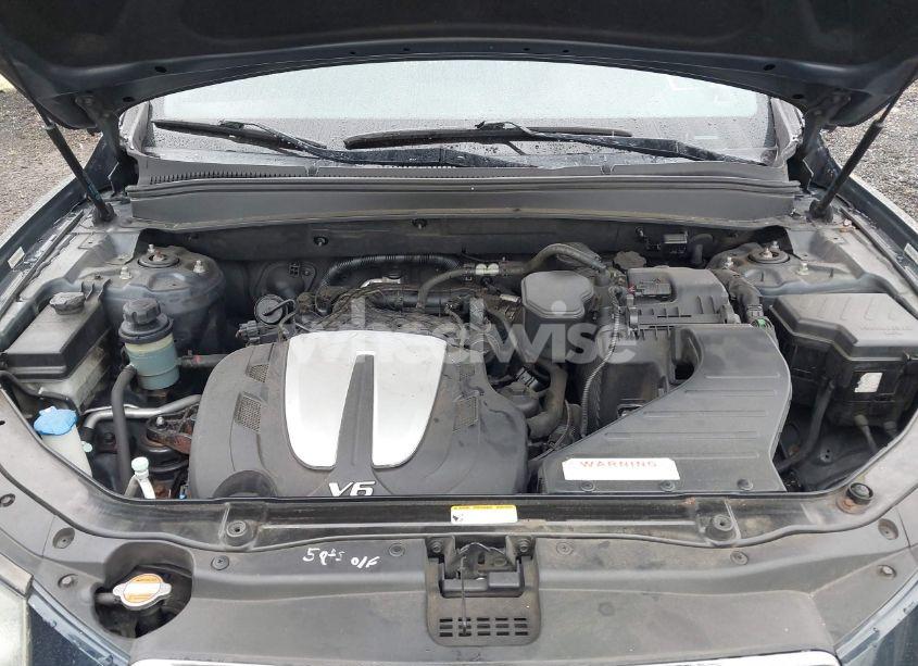 Photo 10 of 2010 Hyundai Santa FE SE (VIN 5NMSHDAG5AH344946)