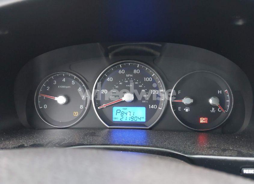 Photo 7 of 2010 Hyundai Santa FE SE (VIN 5NMSHDAG5AH344946)