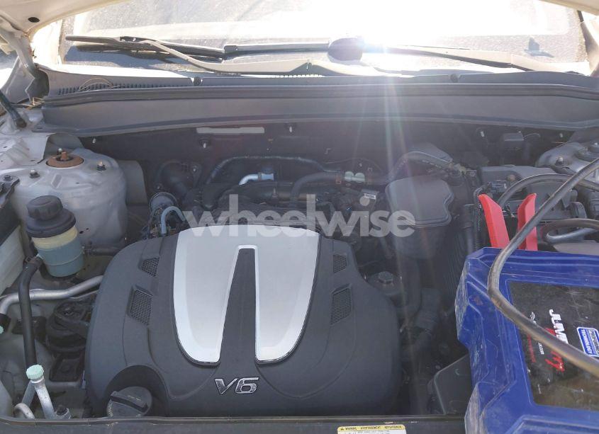 Photo 10 of 2010 Hyundai Santa FE SE (VIN 5NMSHDAG5AH387022)