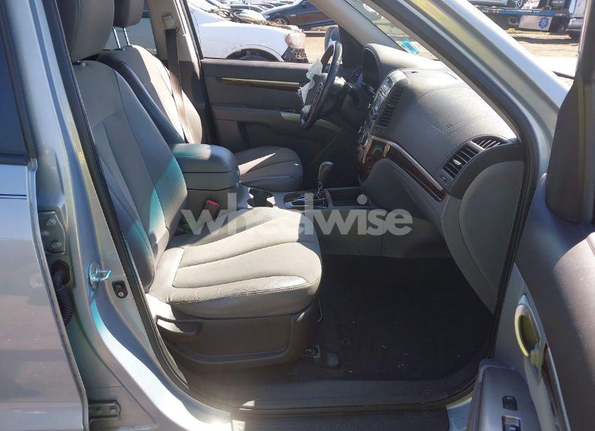 Photo 5 of 2010 Hyundai Santa FE SE (VIN 5NMSHDAG7AH408906)