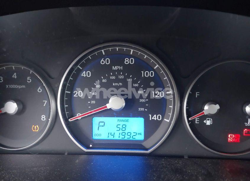 Photo 7 of 2010 Hyundai Santa FE SE (VIN 5NMSHDAG8AH365158)