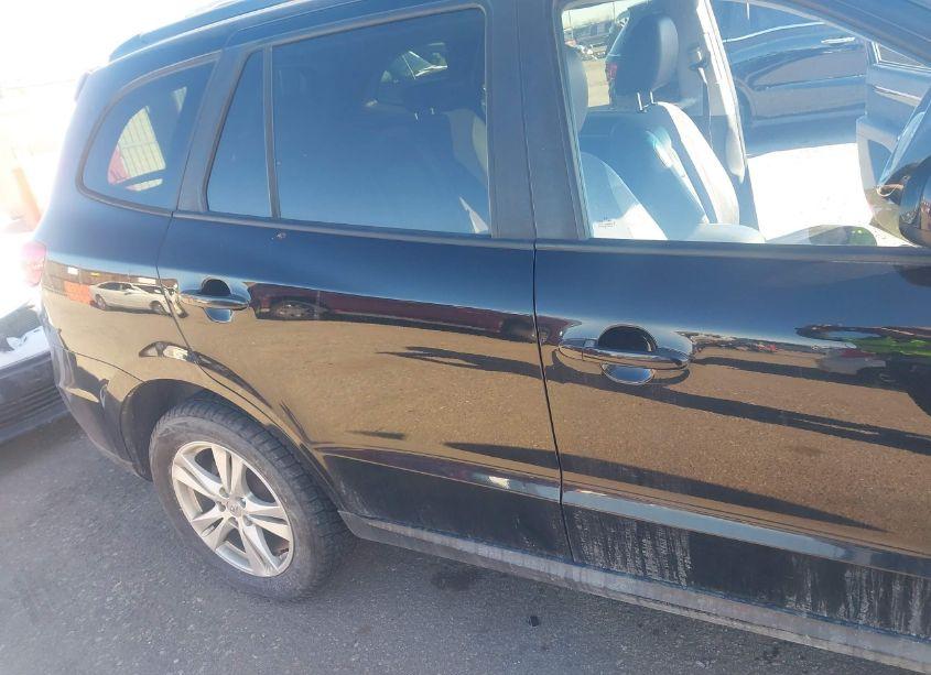 Photo 6 of 2010 Hyundai Santa FE SE (VIN 5NMSHDAGXAH348619)