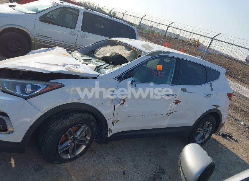 Photo 15 of 2017 Hyundai Santa FE SPORT 2.4L (VIN 5NMZT3LB1HH037373)
