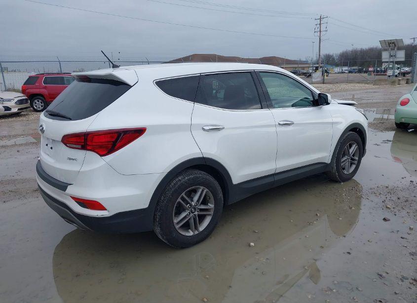 Photo 4 of 2018 Hyundai Santa FE SPORT 2.4L (VIN 5NMZT3LB1JH097336)