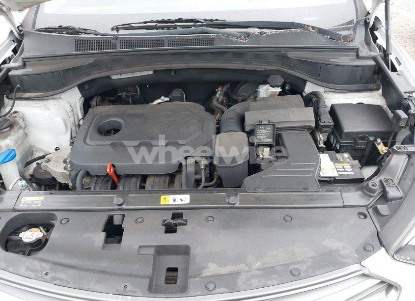 Photo 10 of 2017 Hyundai Santa FE SPORT 2.4L (VIN 5NMZT3LB2HH020436)