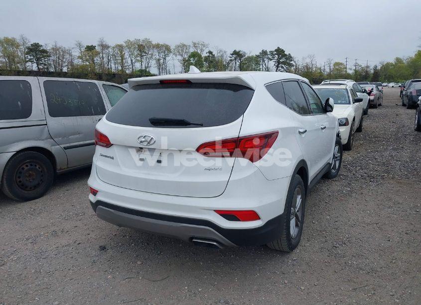Photo 4 of 2017 Hyundai Santa FE SPORT 2.4L (VIN 5NMZT3LB2HH020436)