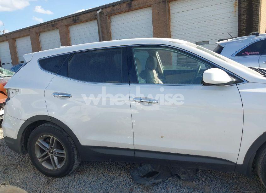 Photo 13 of 2017 Hyundai Santa FE SPORT 2.4L (VIN 5NMZT3LB3HH026763)