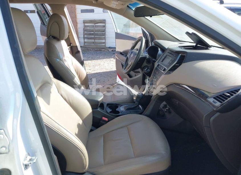 Photo 5 of 2017 Hyundai Santa FE SPORT 2.4L (VIN 5NMZT3LB3HH026763)