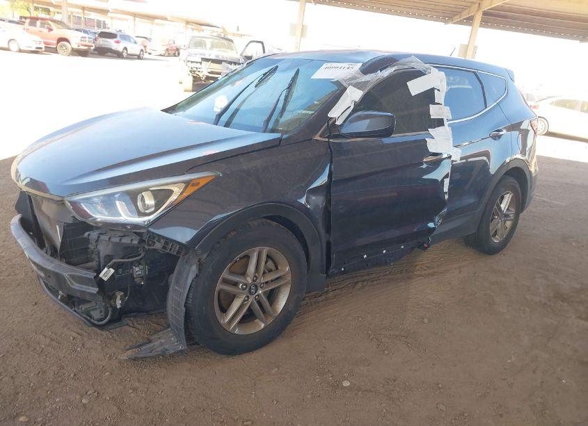 Photo 2 of 2018 Hyundai Santa FE SPORT 2.4L (VIN 5NMZT3LB3JH098701)