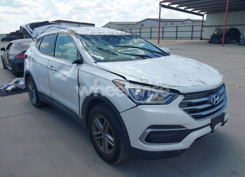 2018 Hyundai Santa FE SPORT 2.4L (VIN 5NMZT3LB3JH102939) main photo