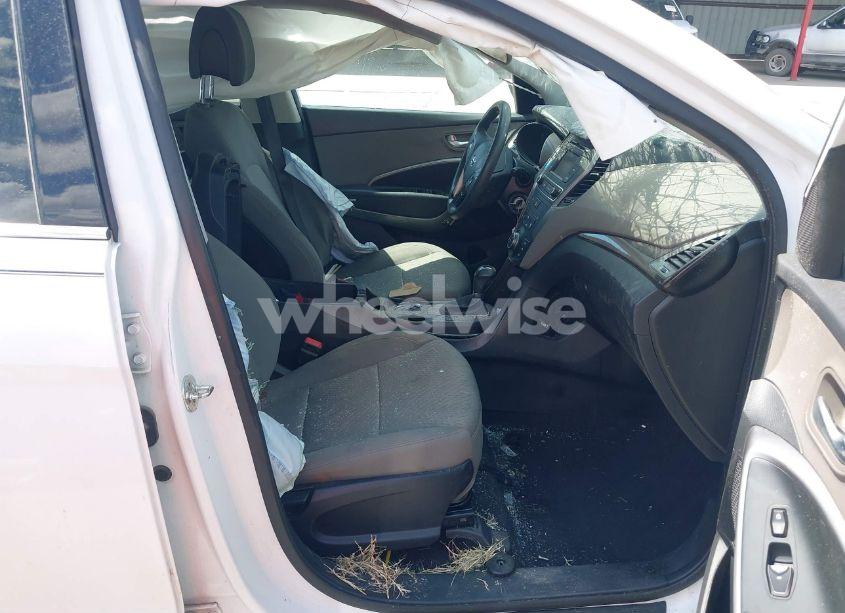 Photo 5 of 2018 Hyundai Santa FE SPORT 2.4L (VIN 5NMZT3LB3JH102939)