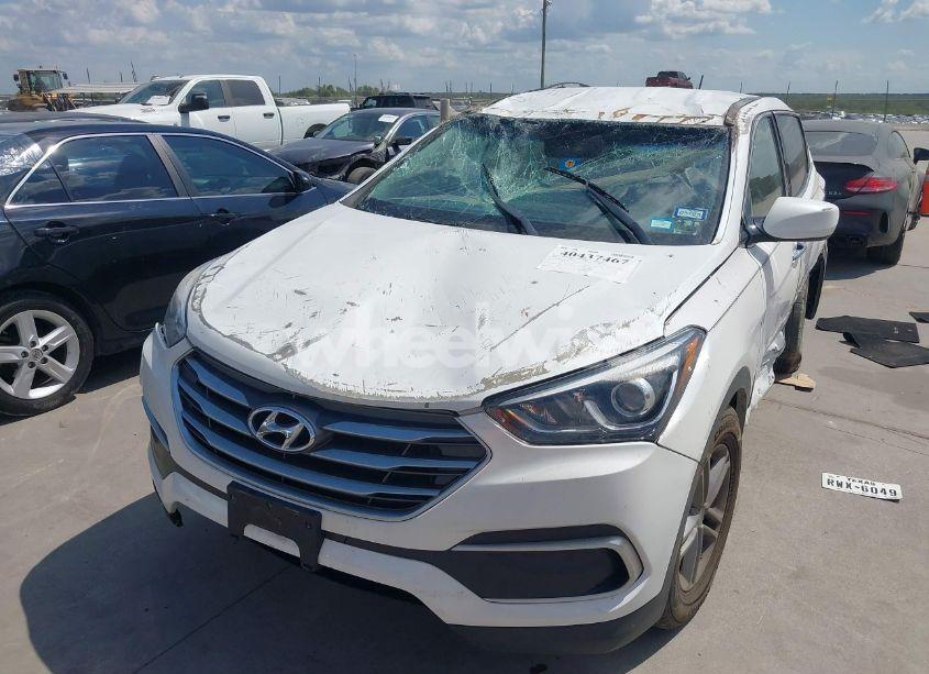 Photo 6 of 2018 Hyundai Santa FE SPORT 2.4L (VIN 5NMZT3LB3JH102939)
