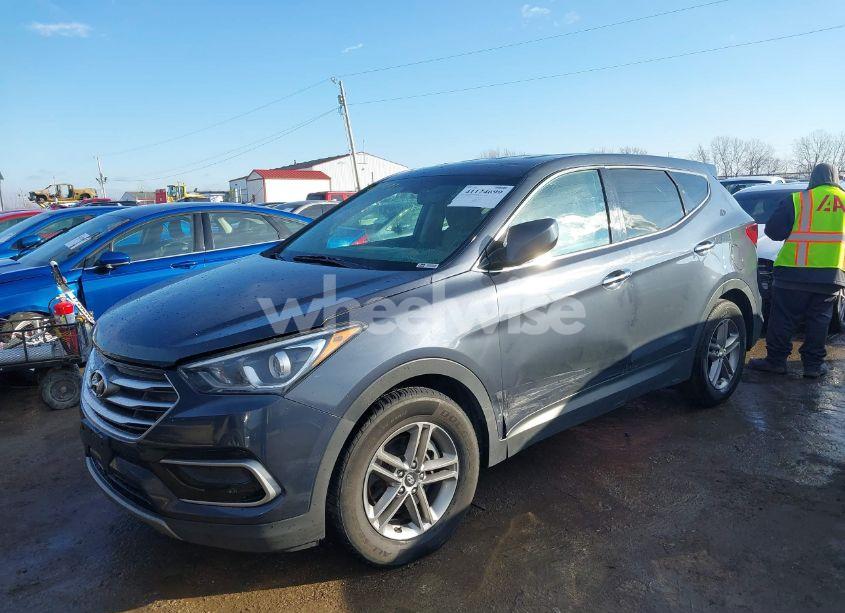 Photo 2 of 2017 Hyundai Santa FE SPORT 2.4L (VIN 5NMZT3LB4HH036198)