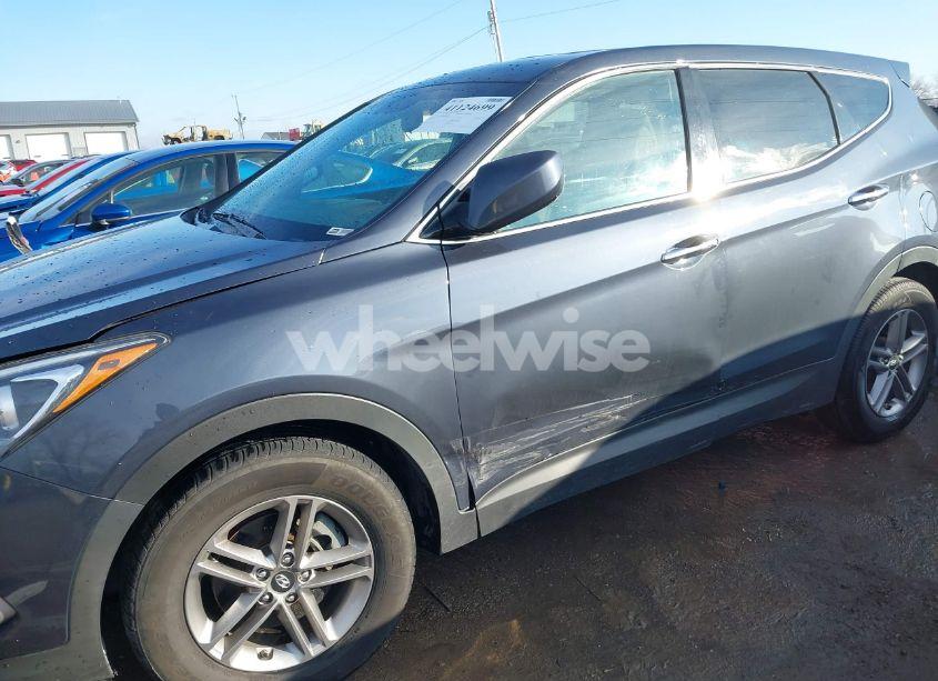 Photo 6 of 2017 Hyundai Santa FE SPORT 2.4L (VIN 5NMZT3LB4HH036198)