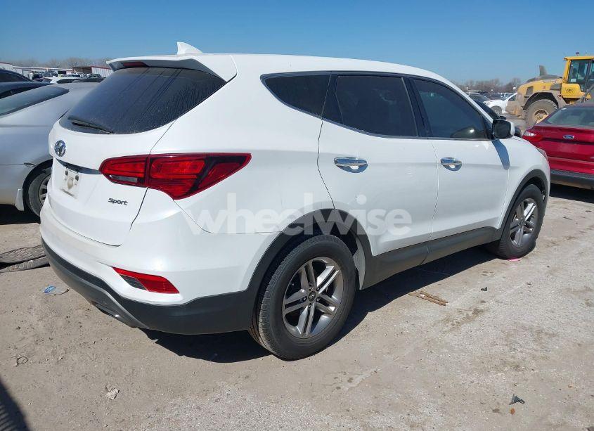 Photo 4 of 2017 Hyundai Santa FE SPORT 2.4L (VIN 5NMZT3LB4HH041238)