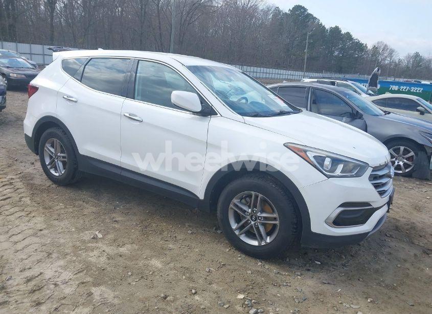 2017 Hyundai Santa FE SPORT 2.4L (VIN 5NMZT3LB5HH005087) main photo