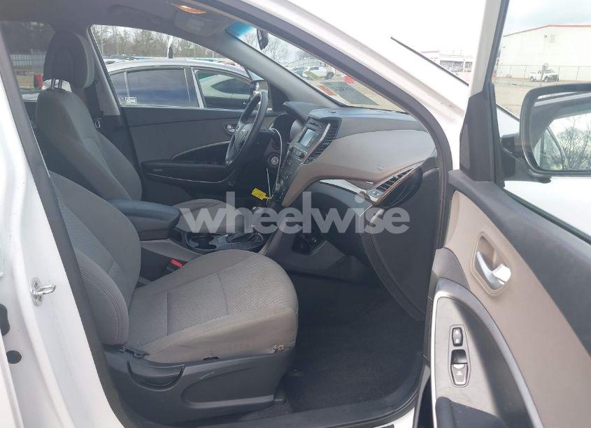 Photo 5 of 2017 Hyundai Santa FE SPORT 2.4L (VIN 5NMZT3LB5HH005087)