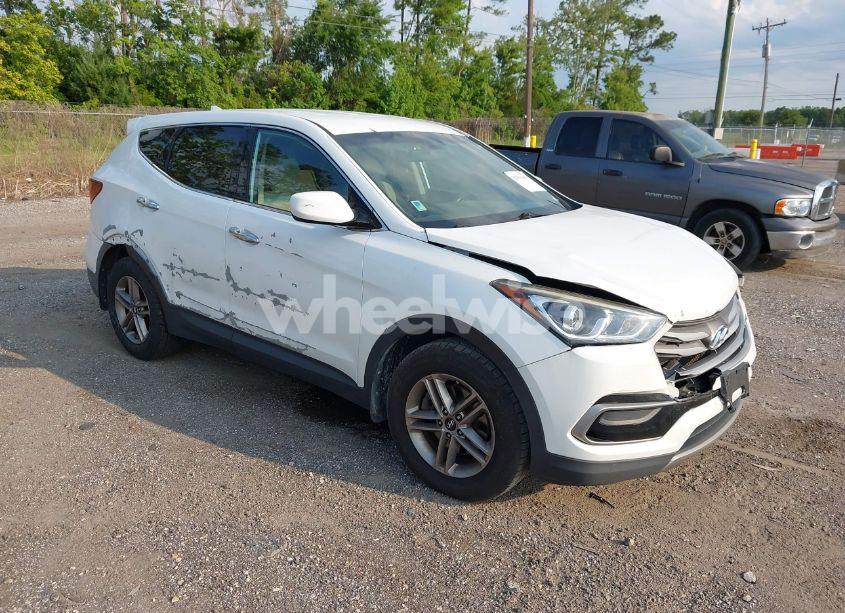 2017 Hyundai Santa FE SPORT 2.4L (VIN 5NMZT3LB6HH016843) main photo