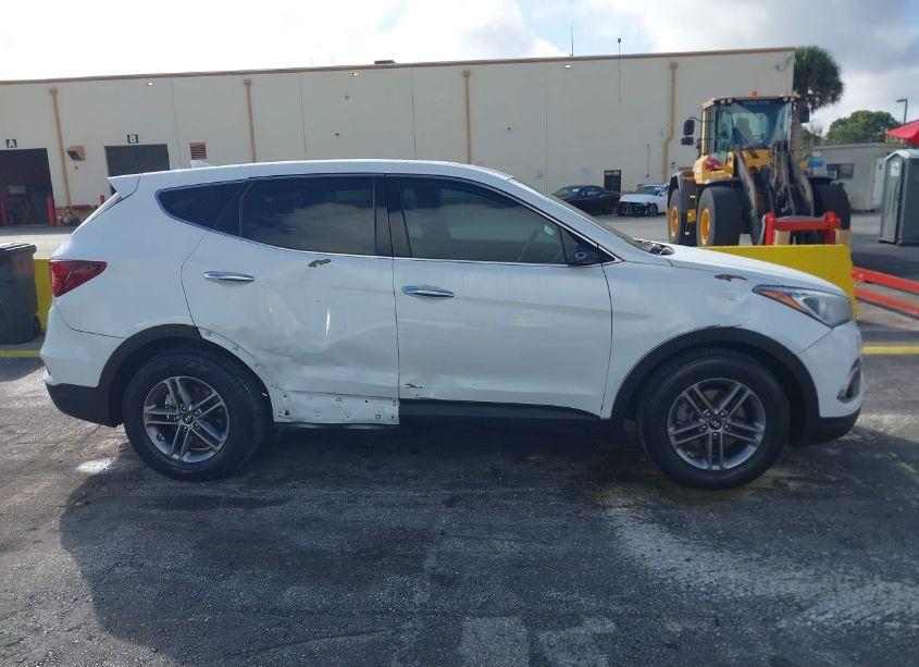 Photo 13 of 2017 Hyundai Santa FE SPORT 2.4L (VIN 5NMZT3LB8HH016438)