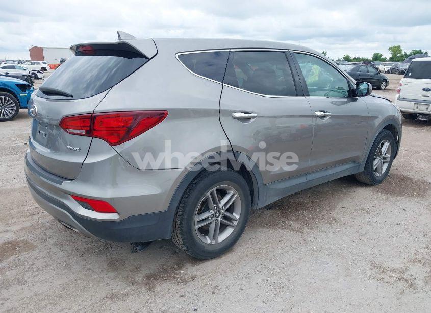 Photo 4 of 2017 Hyundai Santa FE SPORT 2.4L (VIN 5NMZT3LB8HH033076)