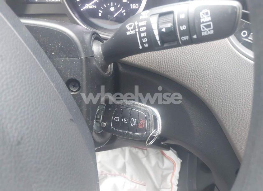 Photo 11 of 2018 Hyundai Santa FE SPORT 2.4L (VIN 5NMZT3LB9JH089002)