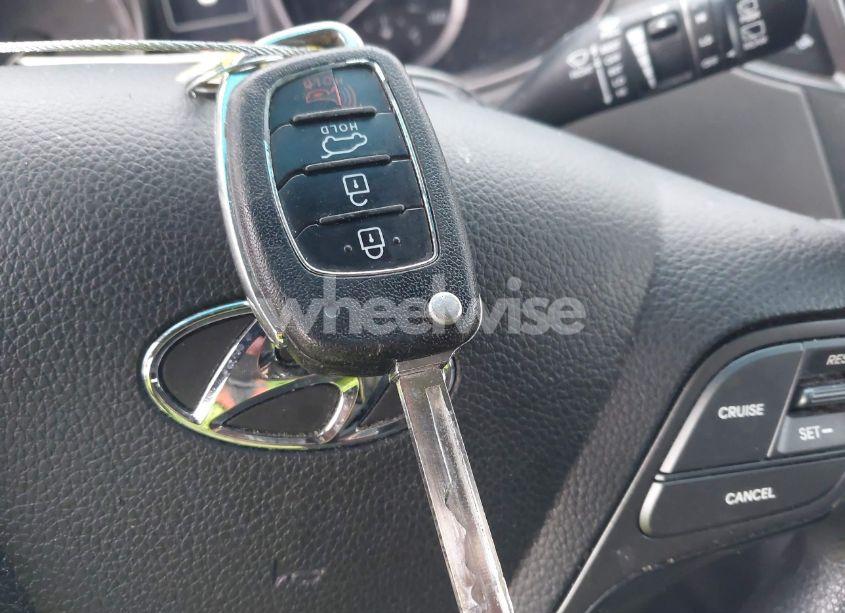 Photo 11 of 2018 Hyundai Santa FE SPORT 2.4L (VIN 5NMZT3LB9JH099254)