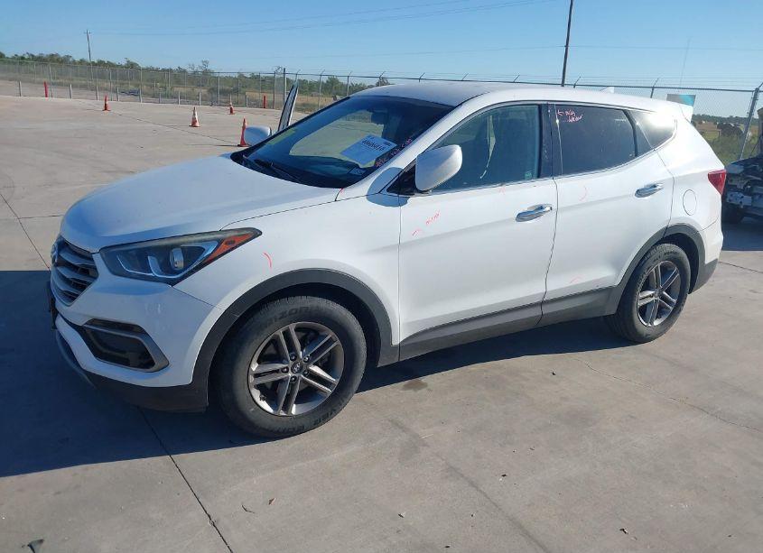 Photo 2 of 2017 Hyundai Santa FE SPORT 2.4L (VIN 5NMZT3LBXHH033595)