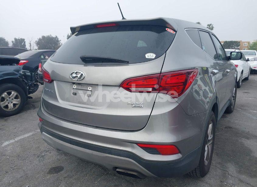 Photo 4 of 2018 Hyundai Santa FE SPORT 2.4L (VIN 5NMZTDLB1JH090733)