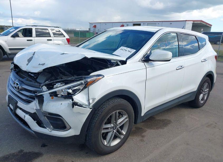 Photo 2 of 2018 Hyundai Santa FE SPORT 2.4L (VIN 5NMZTDLB3JH054493)