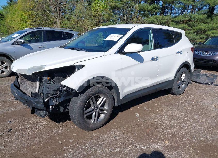 Photo 2 of 2018 Hyundai Santa FE SPORT 2.4L (VIN 5NMZTDLB3JH090748)