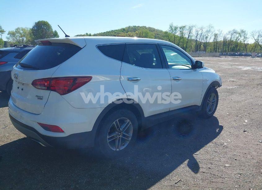 Photo 4 of 2018 Hyundai Santa FE SPORT 2.4L (VIN 5NMZTDLB3JH090748)