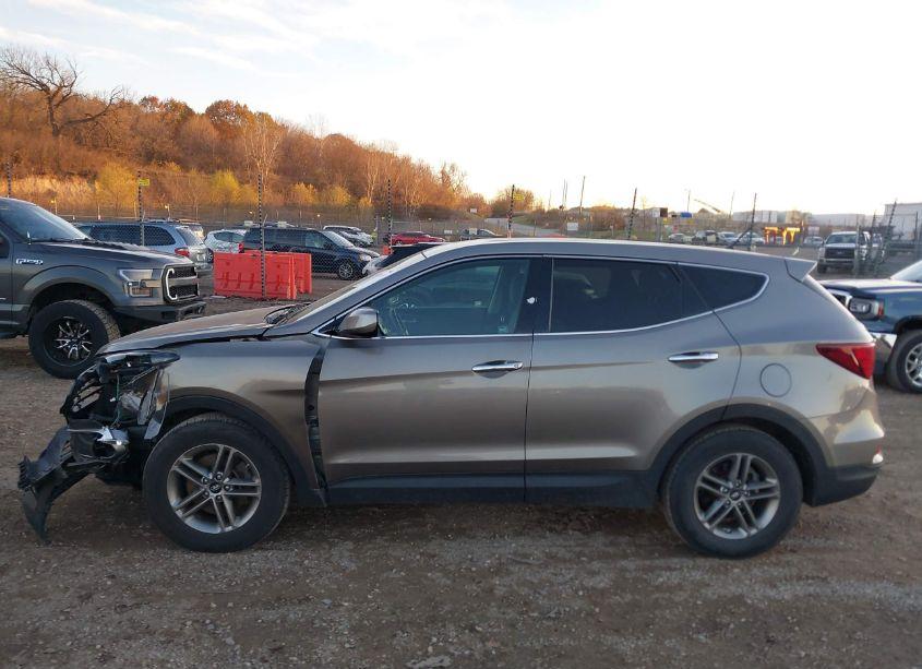 Photo 14 of 2018 Hyundai Santa FE SPORT 2.4L (VIN 5NMZTDLB3JH108018)