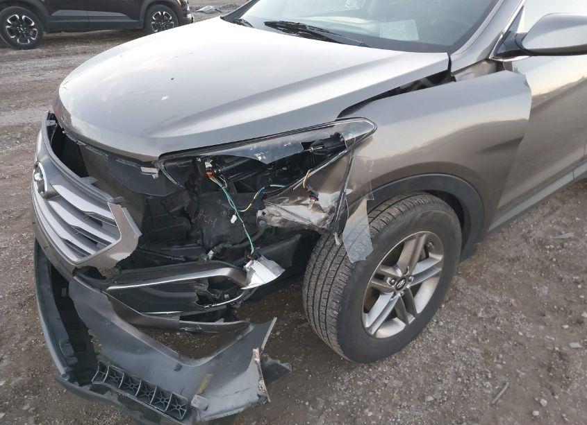 Photo 6 of 2018 Hyundai Santa FE SPORT 2.4L (VIN 5NMZTDLB3JH108018)