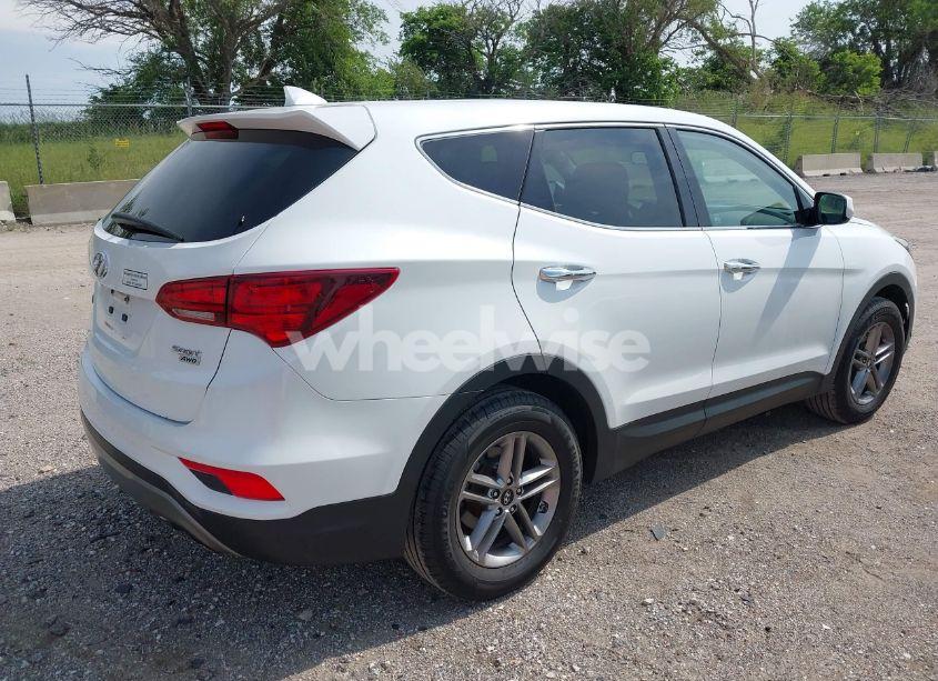 Photo 4 of 2017 Hyundai Santa FE SPORT 2.4L (VIN 5NMZTDLB5HH018198)